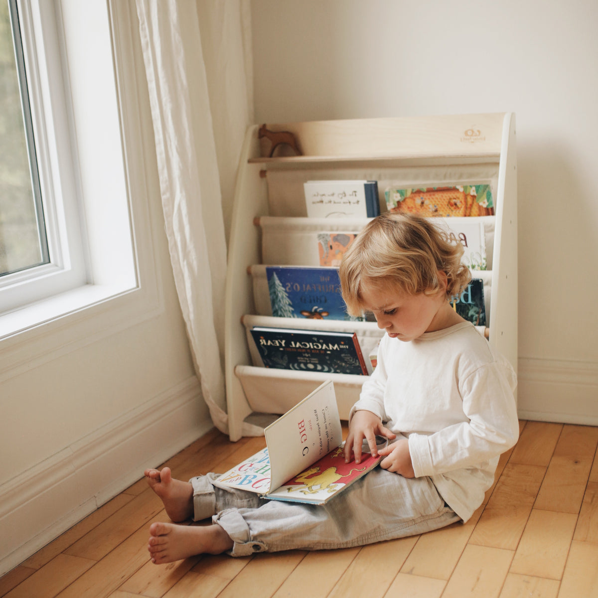 Sling Book Shelf - Kinderfeets NZ