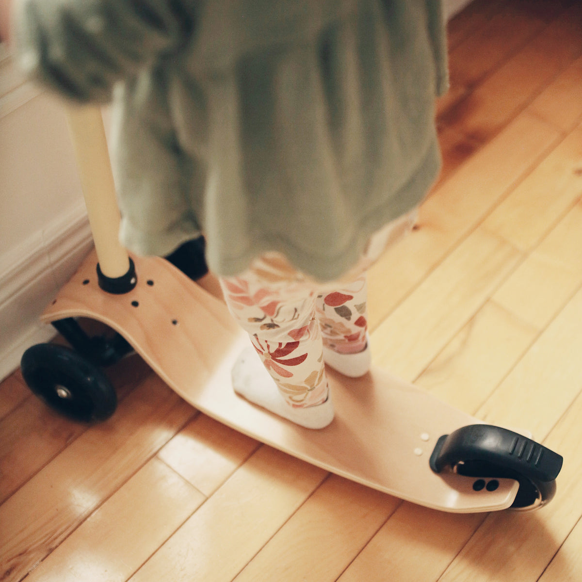 Kinder Scooter Silver Sage - Kinderfeets NZ