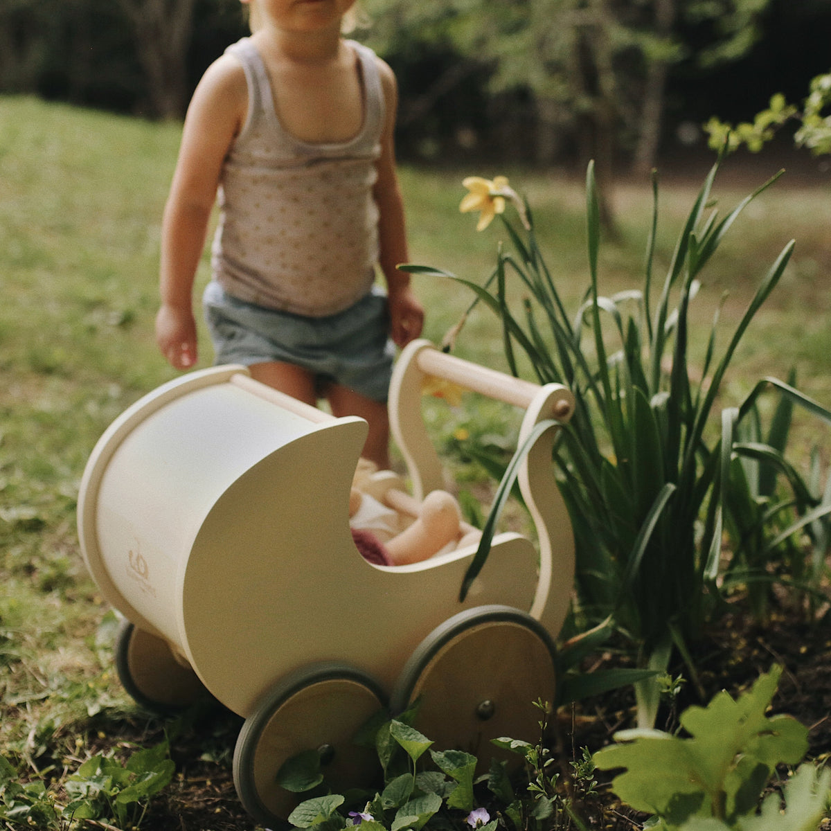 Petit Pram - Kinderfeets NZ